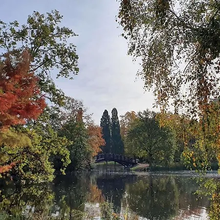 Beseelte Luxus-oase *aesthet. Auszeit Am Clarapark*